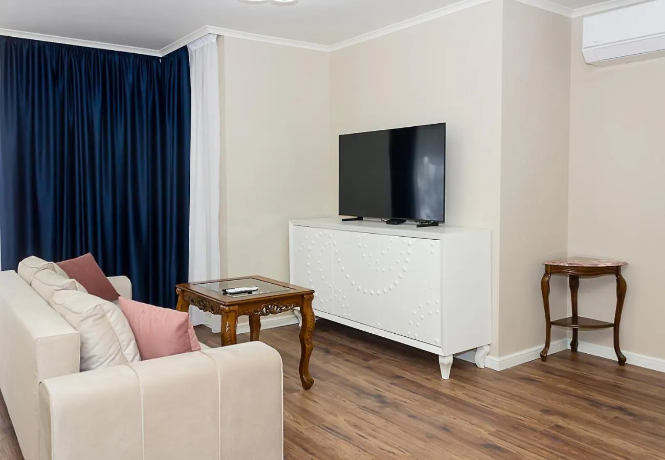 2Bd Home In The Heart Of Varna With Parking - Gold By Flat Mаnаger Apartment